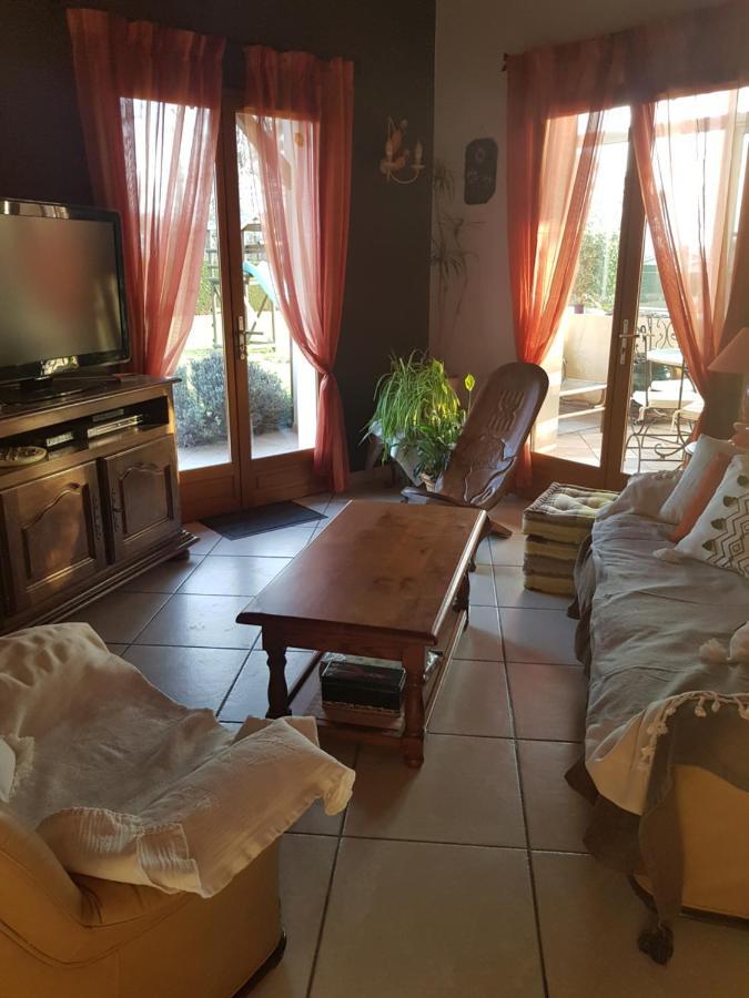 Grande Maison Familiale Serres-Gaston Dış mekan fotoğraf